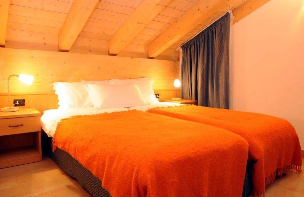 Chalet Tea Da Bondi Ливиньо Екстериор снимка